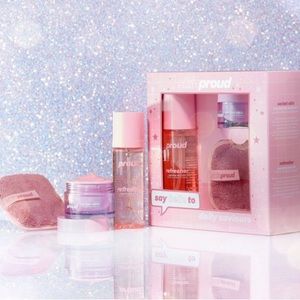 Skin Proud Daily Saviours Gift Set, 3 PC-face mist,moisturizer,makeup remover pd